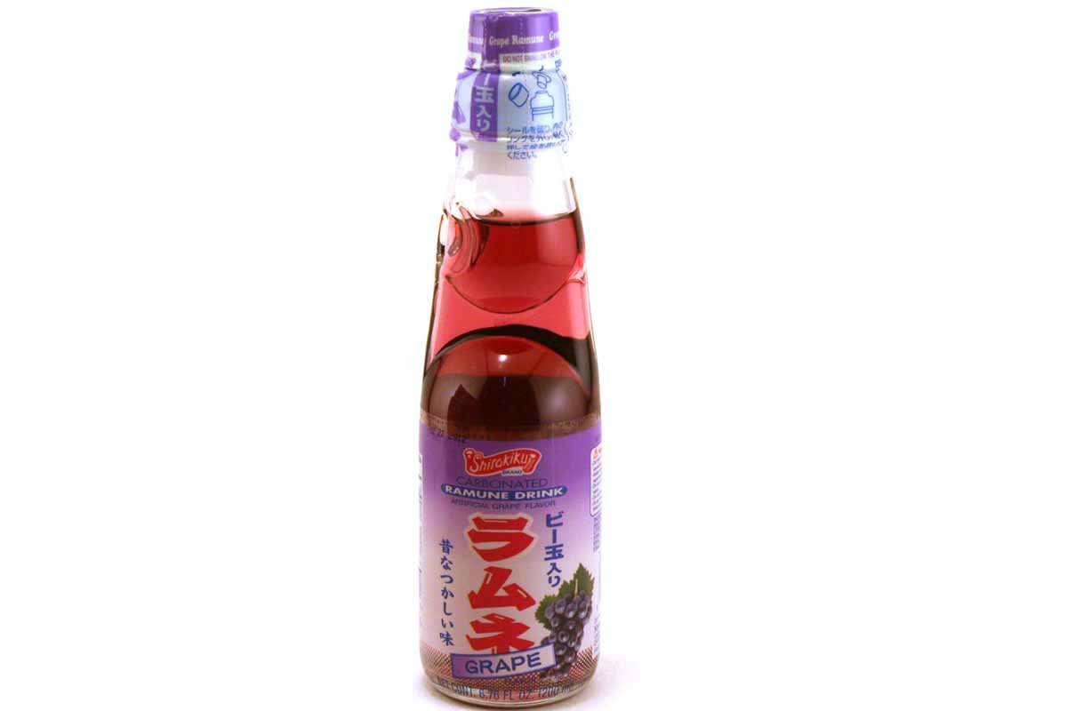 Shirakiku Ramune Carbonated Soft Drink Soda 200 ml - Grape (200 ml)
