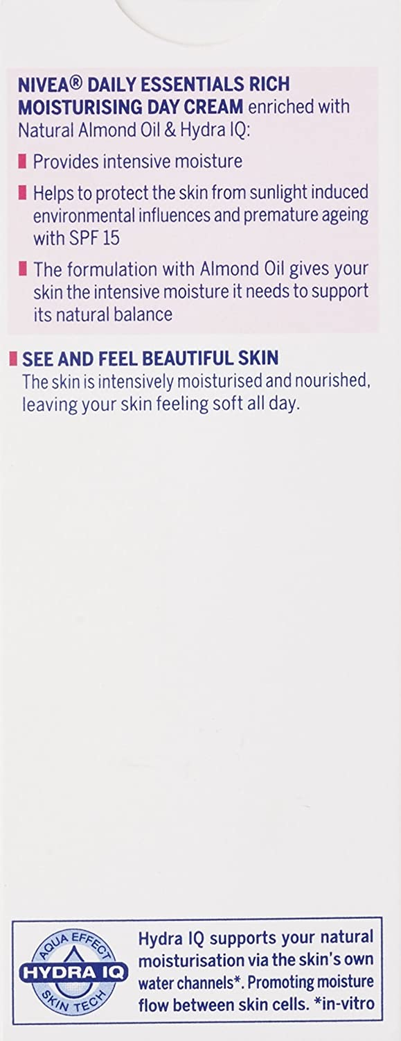 NIVEA Daily Essentials Rich Moisturising Day Cream SPF 15 50ml