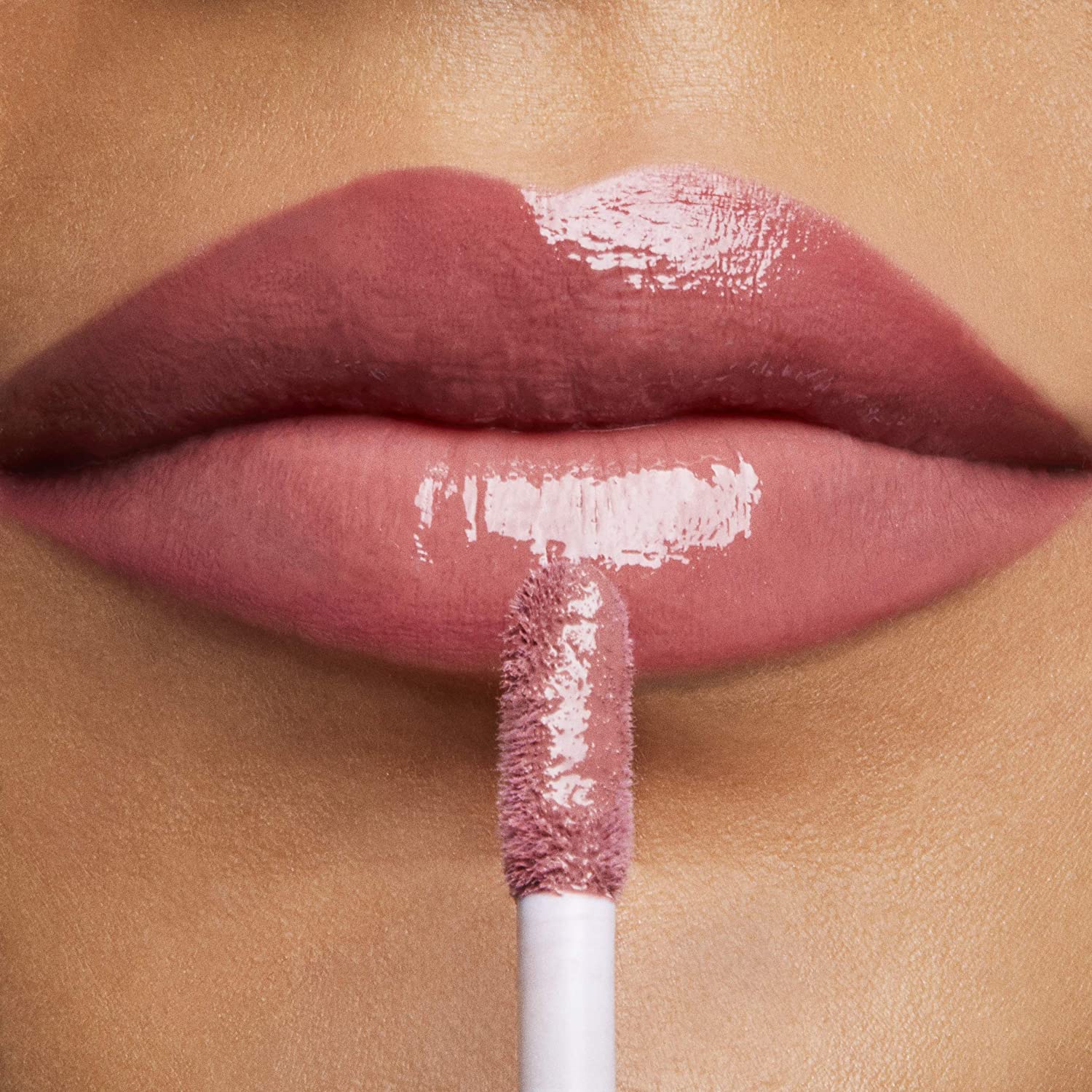 Moda Major Morphosis Sleek – Lip Laquer 'Birthday Suit', Intensiver Gloss Mit Farbintensivem Glanz