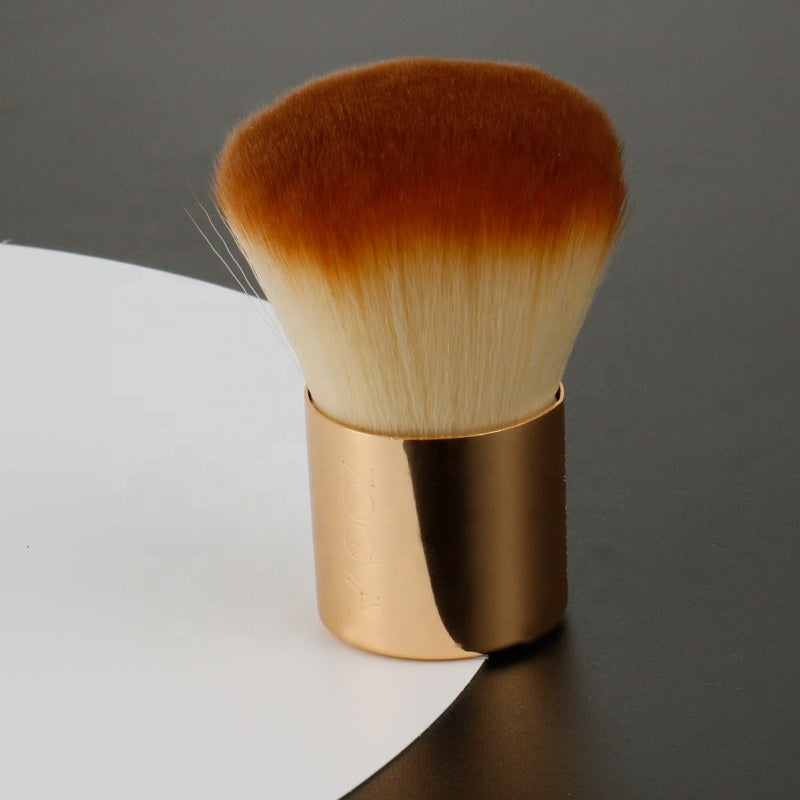 Kabuki Makeup Brush: Gold