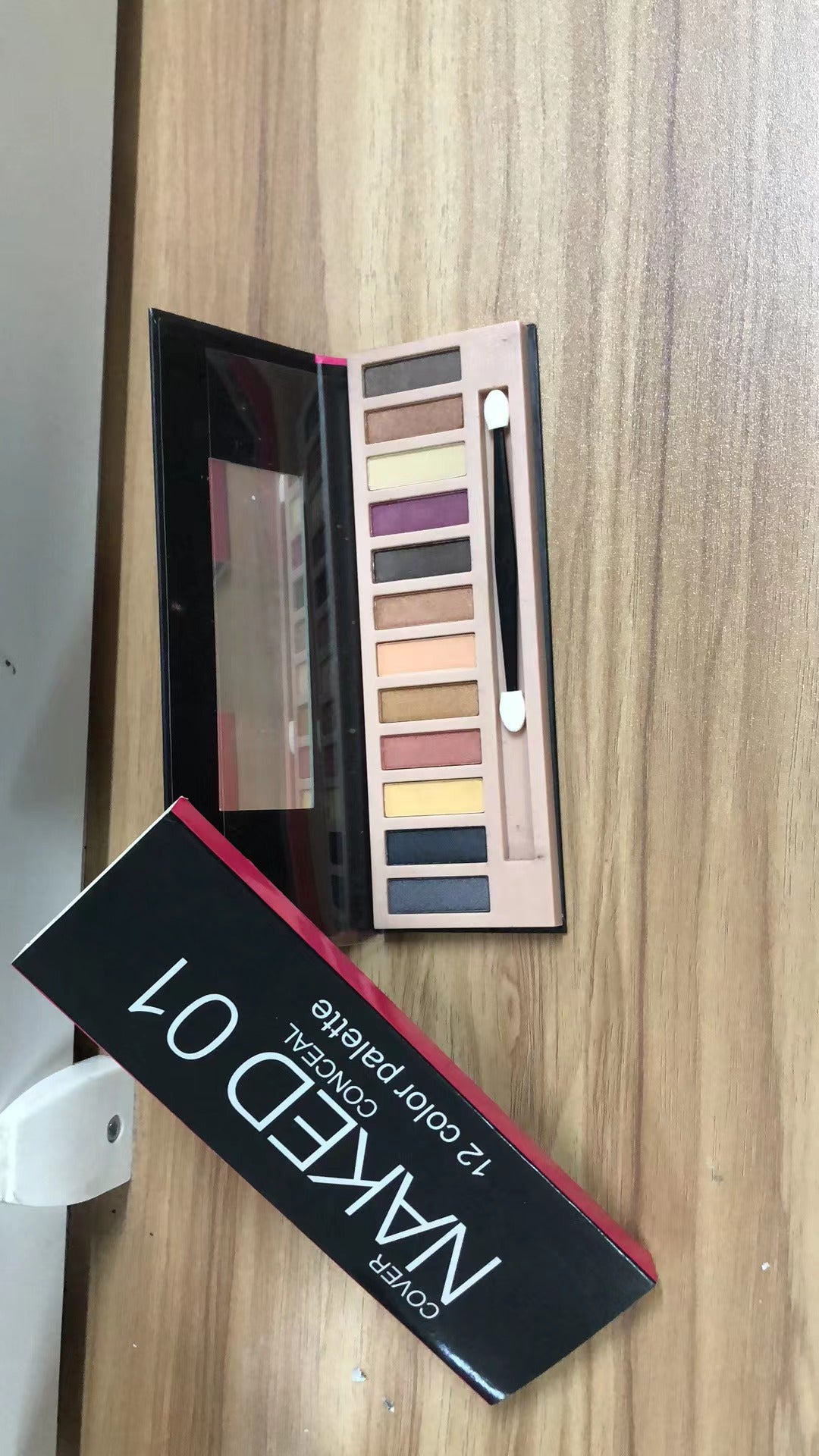 Naked Cover & Conceal Eyeshadow 12 Color Palette - Color 01