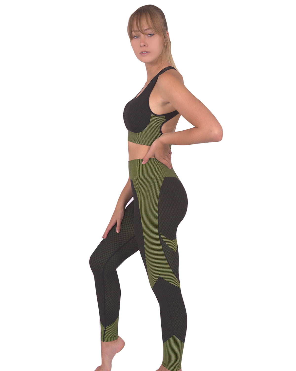 Trois Seamless Leggings & Sports Top 2 Set - Black with Green